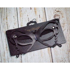 Маска резная 