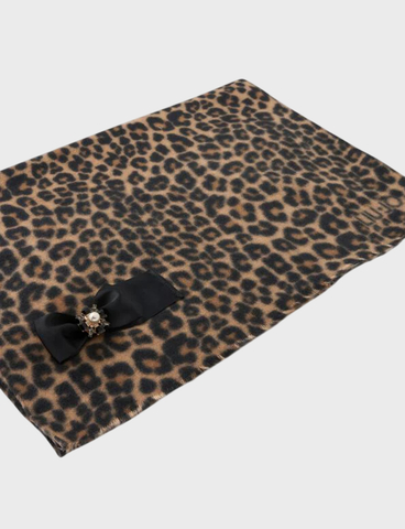 Палантин с брошью Liu Jo