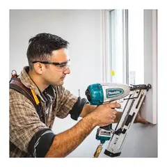 Пистолет гвоздезабивной пневматический Makita AF635
