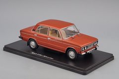 VAZ-2106 Zhiguli Lada 1600 brown-red 1:24 Legendary Soviet cars Hachette #46