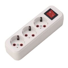 LILA 720 0300 302 Колодка 10А 3входа с выкл для удлинителя