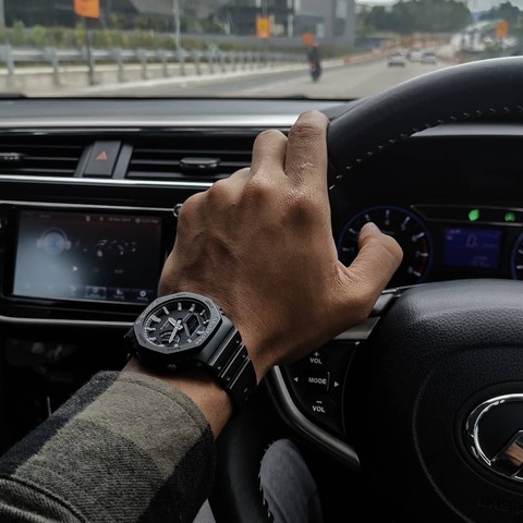 Часы Casio GA-2100-1AER