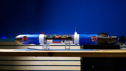 Автономный подводный робот «ГУППИ»