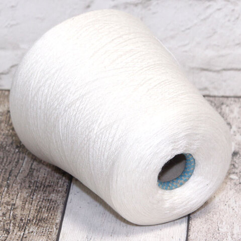 Меринос с кашемиром (10%) и шелком (30%) CARIAGGI ZEFIRO 2/60 белый молочный