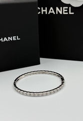 braslet-chanel-kollekciya-coco-crush-white-vgold