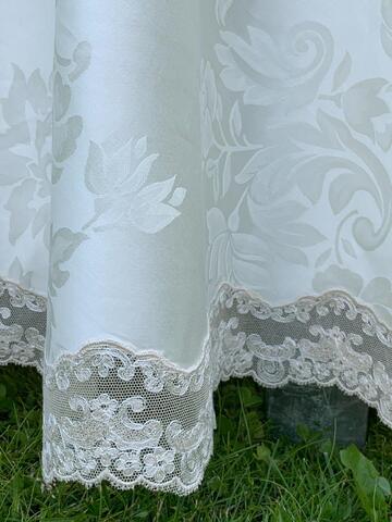 Скатерть 220 и 12 салфеток Palombella Carla Pizzo сливочные