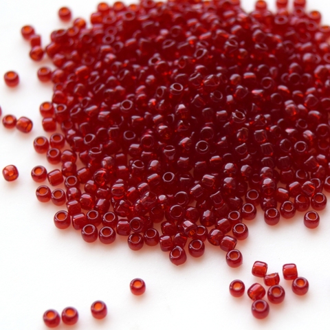Бисер Тохо круглый 11/0 0005D бордовый