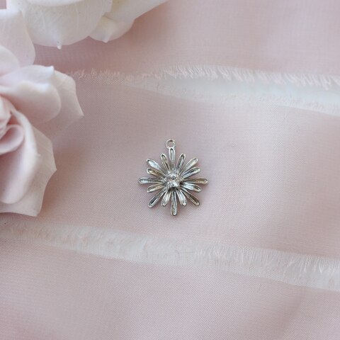 Подвеска Цветок с фианитом 17*15 мм, родий, П284