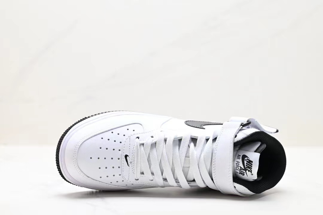 Nike air force black n white on sale