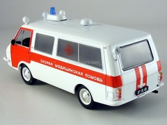 RAF-22031 Ambulance USSR 1:43 DeAgostini Service Vehicle #61