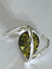 Янтарь 0081 (кольцо из серебра)