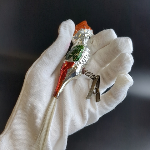 Ёлочная игрушка "Попугай", ГДР (Лауша), на прищепке, стекло, ручная роспись, искусственный ворс,  редкая,  винтаж времён СССР 1950-1980 гг. Советские ёлочные игрушки и украшения. Состояние и комплектация на фото.