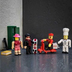 Роблокс Средняя школа - ПОВРЕЖДЕНИЕ УПАКОВКИ!