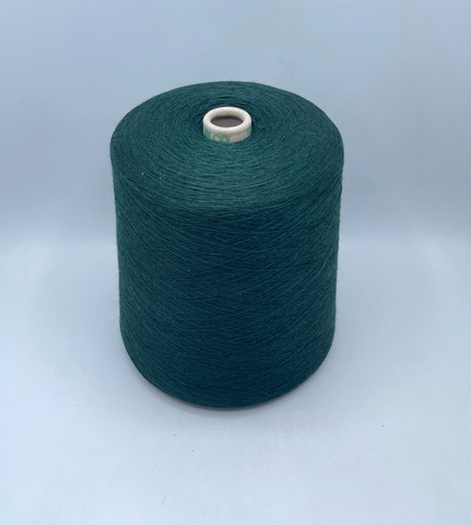 Folco (пр.Италия). 2/25 1250м/100гр, 50% меринос, 50% акрил, цвет-Бутылочно-зеленый,неоднотонный(590/426) , арт.36875