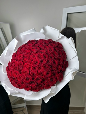wow эффект! 101 Роза сорта Red Naomi 60 см