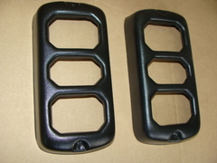 Решетка защитная зад.фонаря УАЗ-452,3741 (к-т 2 шт.) пластик