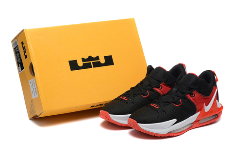 Nike LeBron Witness 7 'Bred' 
