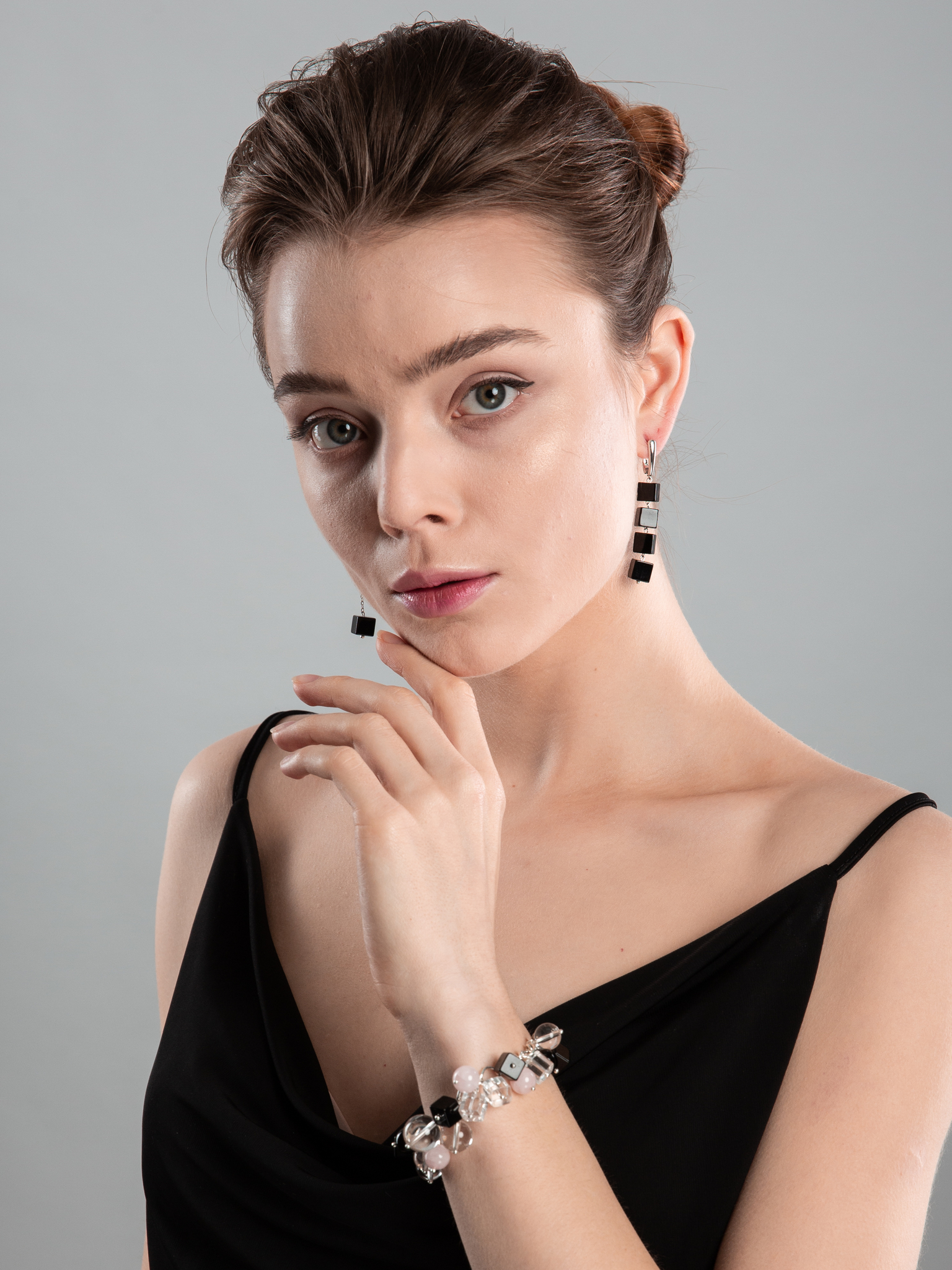 Серьги асимметричные с агатом