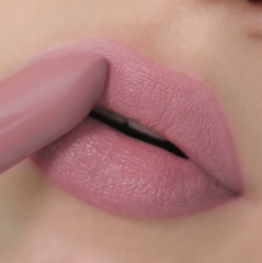 RELOUIS Помада губная матовая ICON LOOK тон:01 холодный светлый розовый