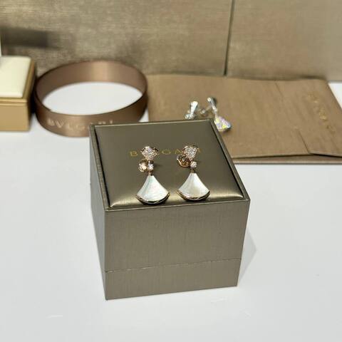 Серьги BVLGARI DIVAS` DREAM