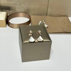 Серьги BVLGARI DIVAS` DREAM