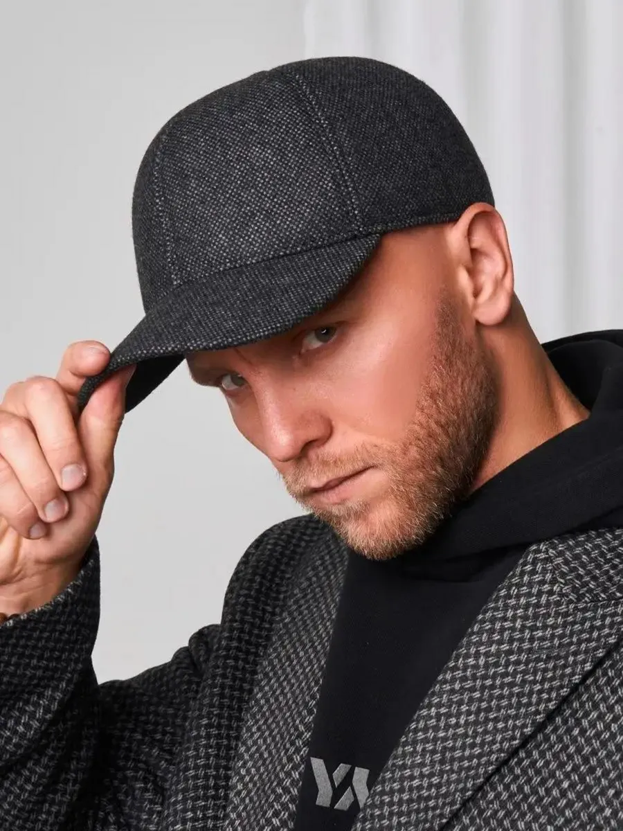 Кепка утепленная с ушками драповая