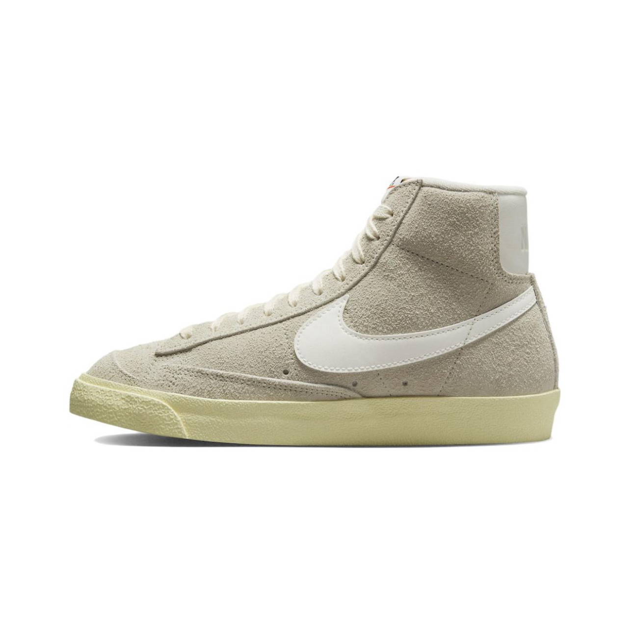 Buy nike blazer mid 77 vintage hotsell