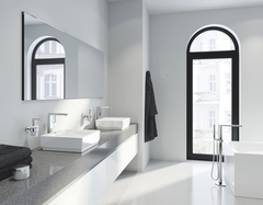 Смеситель для раковины GROHE Plus, XL-Size, гладкий корпус, хром (32618003)