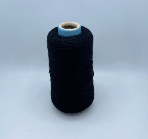 Sesia (пр.Италия),art-Sherwool 5/15 300м/100гр.100% Шерсть, цвет- Черный(67/76), арт.32815