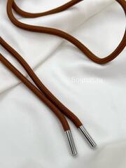 Шнур коричневый 1,35 м