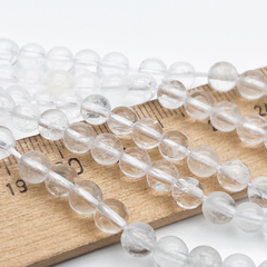 Горный хрусталь бусины, диаметр около 5,7-5,9 мм, цена 33-34 шт (1/2 нити)