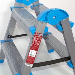 63-0-150 Стремянка стальная оцинкованная двухсторонняя, 2 ступени (РемоКолор)