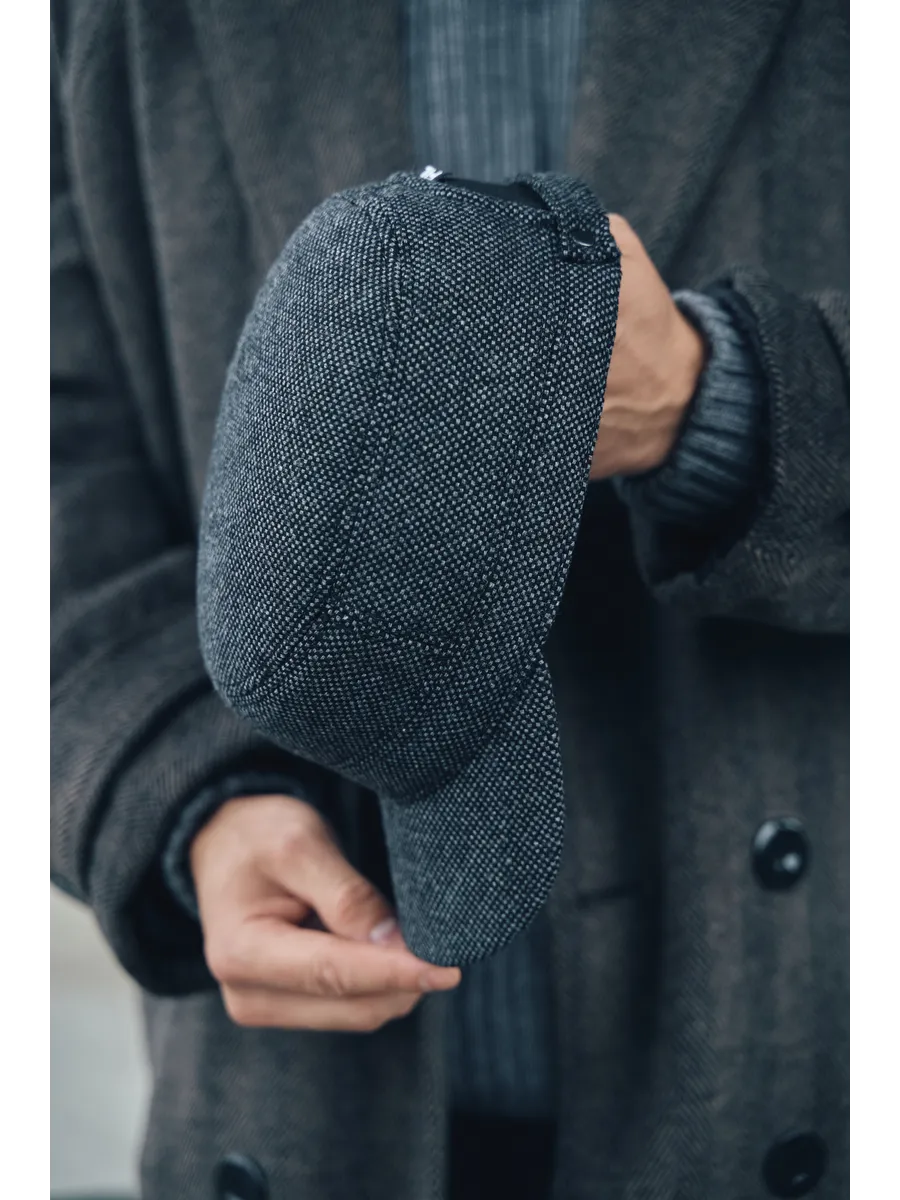 Кепка немка утепленная с ушками драповая