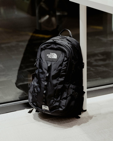 Картинка рюкзак городской The North Face Hot Shot Se  - 5