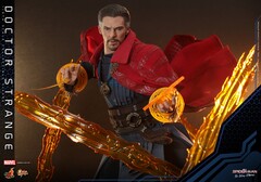 Фигурка Hot Toys Marvel Spider-Man No Way Home: Doctor Strange