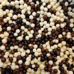 Шарики кранч в шоколадной глазури 100 гр. бело-коричневые мелкие 3мм