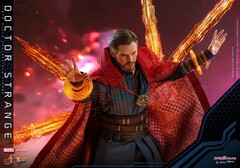 Фигурка Hot Toys Marvel Spider-Man No Way Home: Doctor Strange