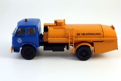 MAZ-5334 (500) TZA-7,5-5334 Tanker Refueller 1:43 DeAgostini Service Vehicle #71
