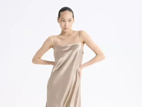 Шелковое платье-комбинация Mollen бежевое