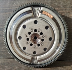 МАХОВИК ДВУХМАССОВЫЙ ix35, SPORTAGE SL ДВИГ NU PHC VALEO 110 зуб 232002E300/HDFW09/67100