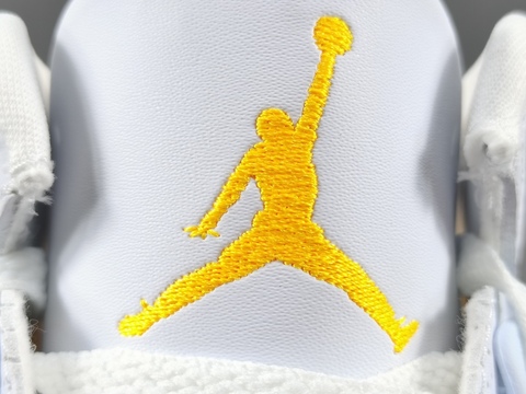Air Jordan 3 Retro 'Laser Orange' 
