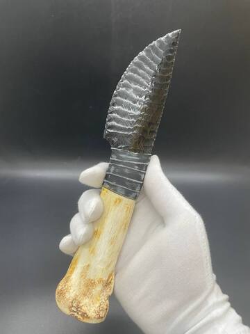 Обсидиановый клинок с рукоятью из обожженной кости 22 см