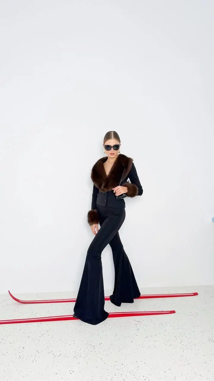 Брюки клеш на резинке, Черный