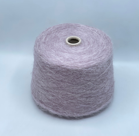 Filcom, Etereo,850м. 60% Супер кидмохер, 25% Шелк, 12% Беби альпака, 3% Меринос, Приглушенно-розовый меланж+люрекс(553), 39780