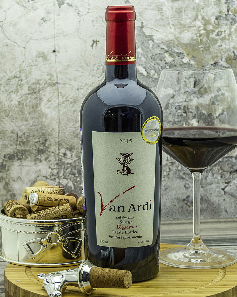 Вино Van Ardi Красное Cухое Резервное 2015 г.у. 14,5% 0,75 л.