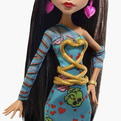 Клео де Нил и Дьюс Горгон Выпуск ко Дню Всех Влюбленных