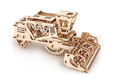 Комбайн (Ugears) - Деревянный конструктор, сборная механическая модель, 3D пазл, Сельскохозяйственная техника