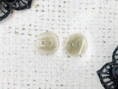 Пуговицы блузочные, d 1,1 см, 2 прокола, бледно-песочный