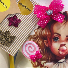 Интерактивный Свитшот BUBBLE GUM PRINCESS с комплектом липучек