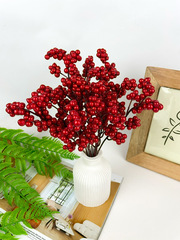 Ягоды красные перламутровые, искусственные на ветке 20 см., 6-8 мм., набор 10 шт.